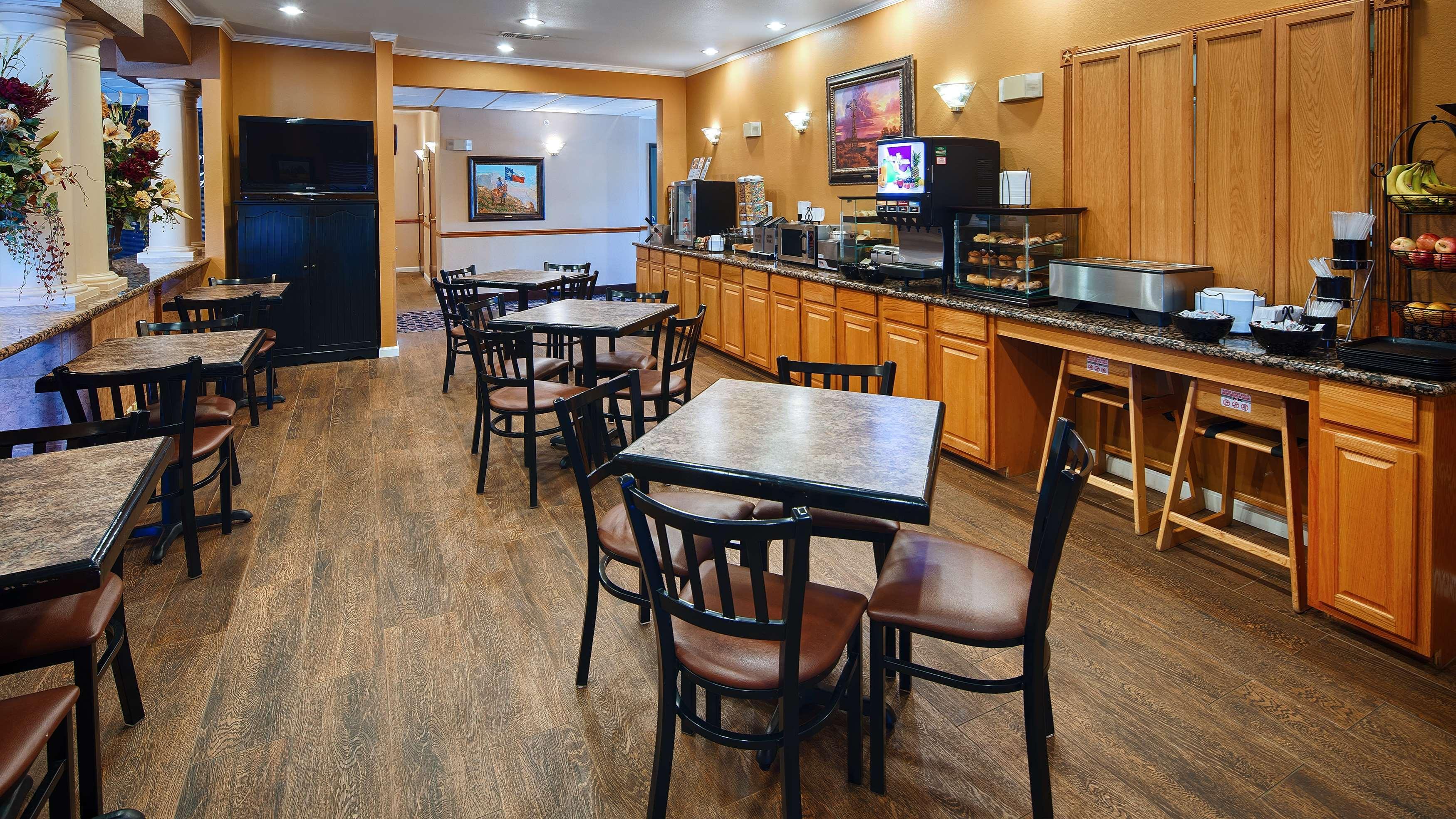 Best Western Plus Red River Inn Кларендон Екстер'єр фото