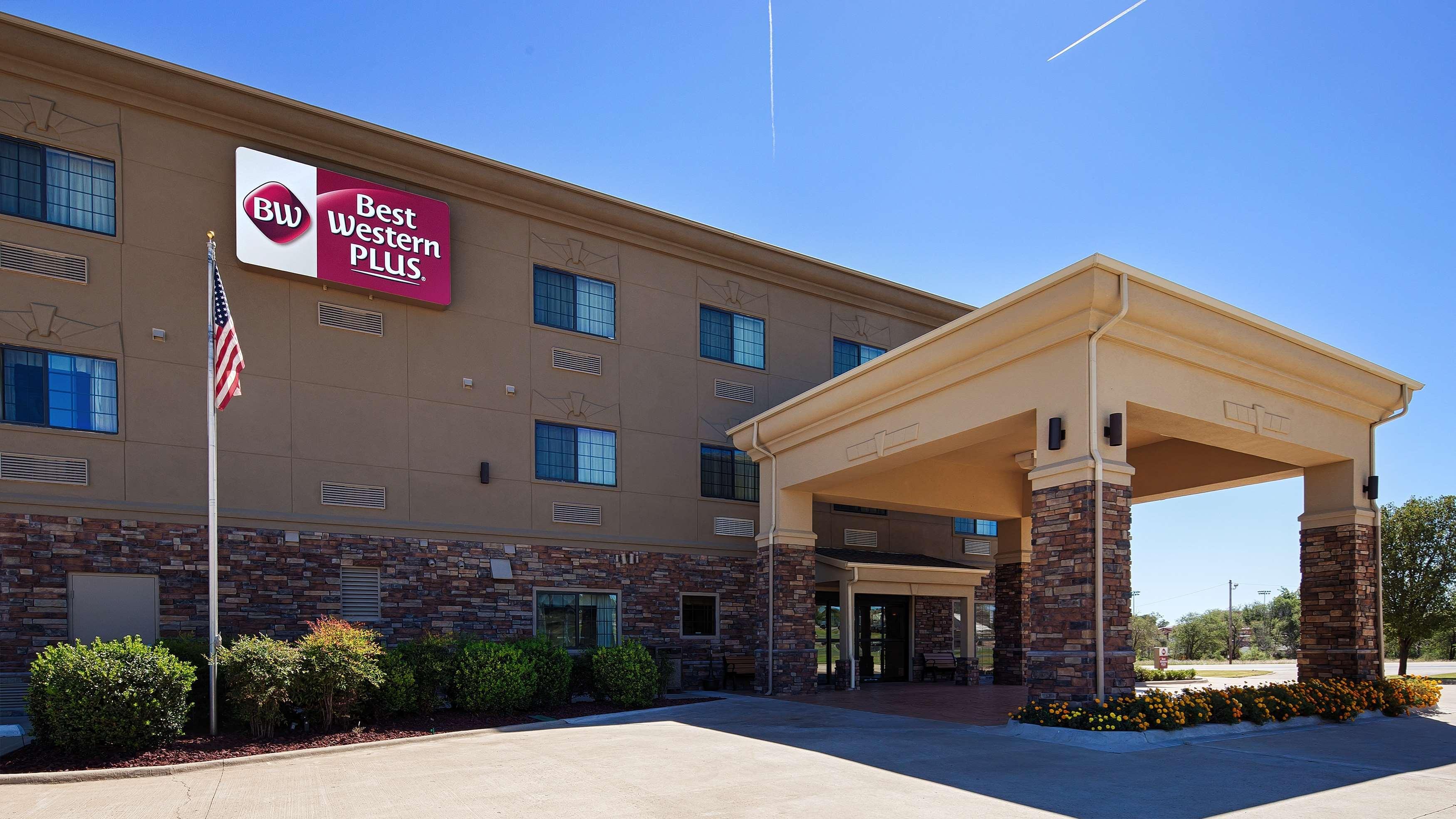 Best Western Plus Red River Inn Кларендон Екстер'єр фото