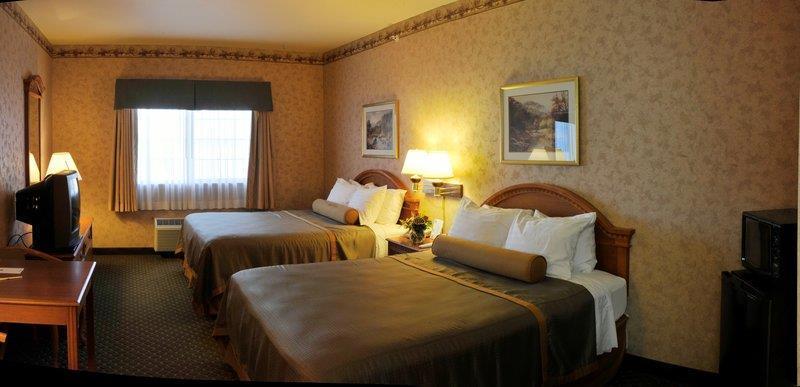 Best Western Plus Red River Inn Кларендон Номер фото